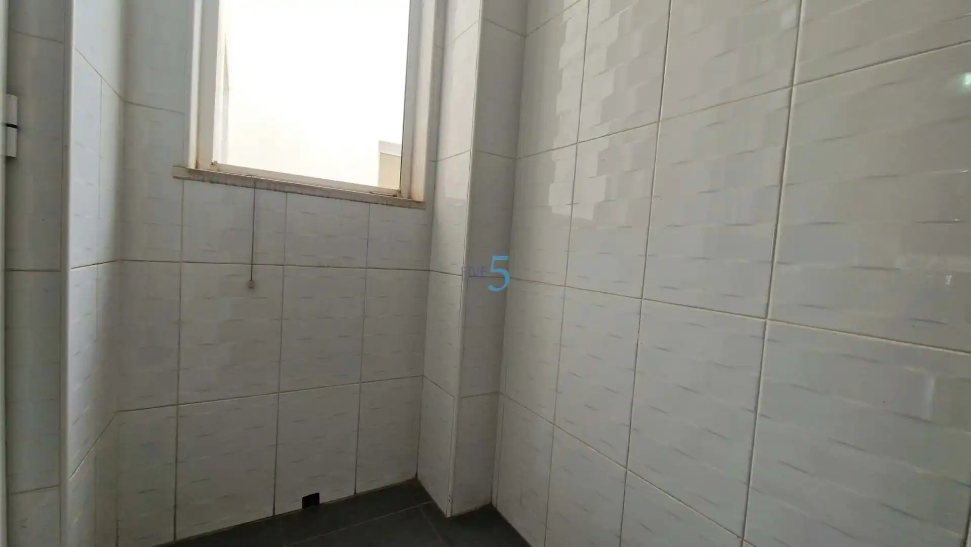 Baño de Piso en venta en Almoradí con Aire acondicionado, Calefacción y Trastero