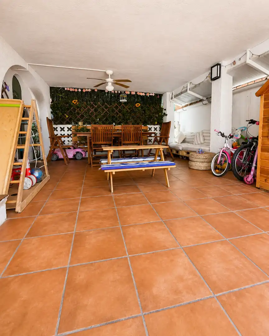 Terrassa de Casa adosada en venda en Cambrils amb Aire condicionat, Calefacció i Jardí privat