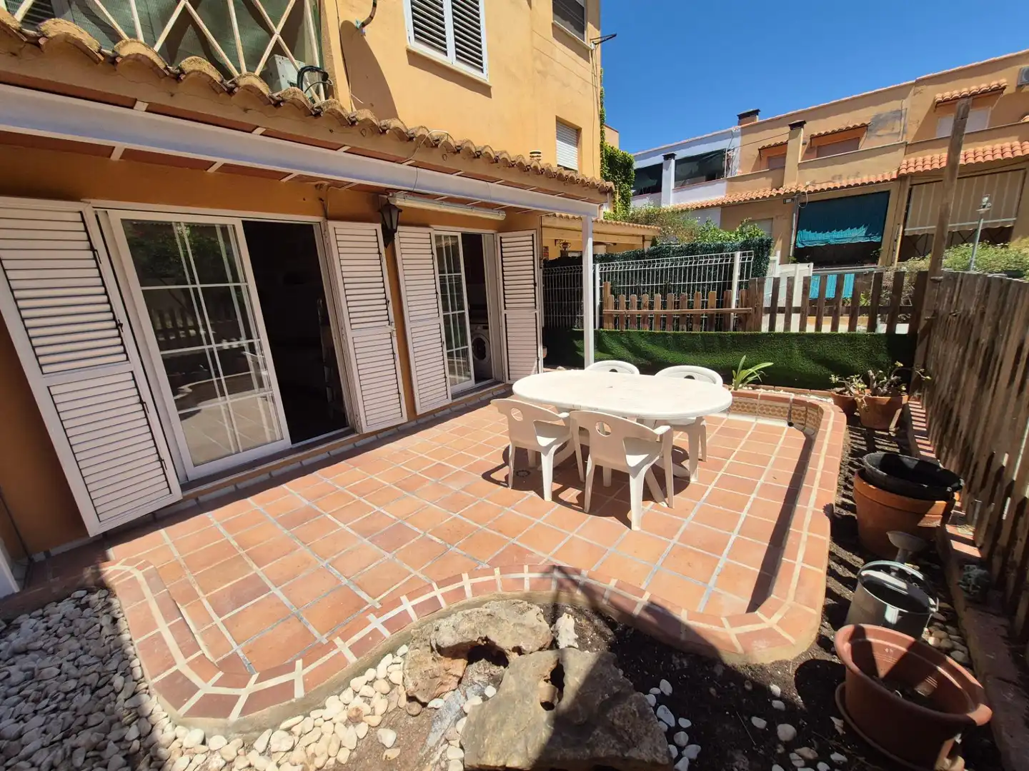 Jardín de Casa adosada de alquiler en Manises con Aire acondicionado, Terraza y Amueblado