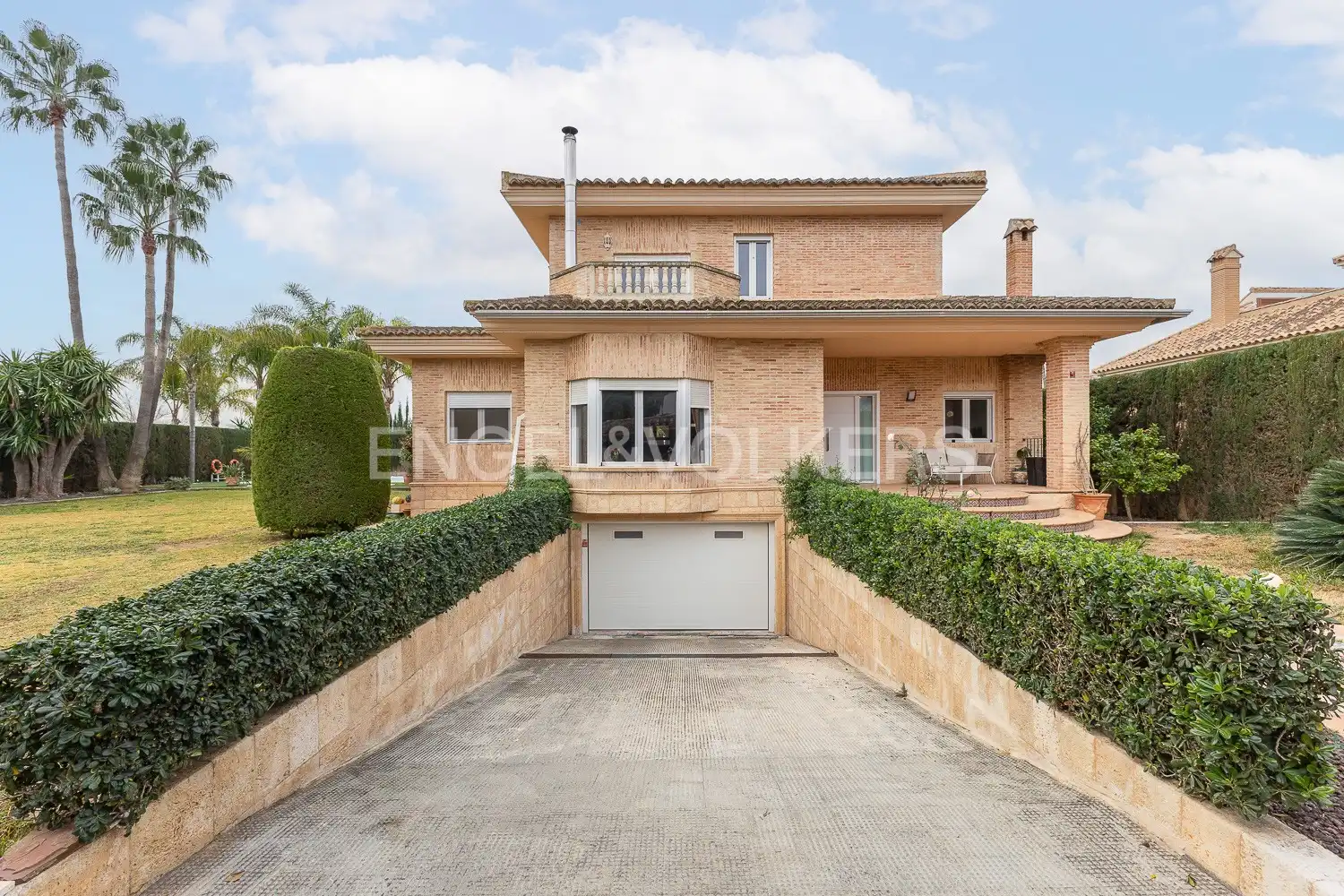 Exterior view of Houses for sale in L'Eliana  with Air Conditioner, Heating and Private garden