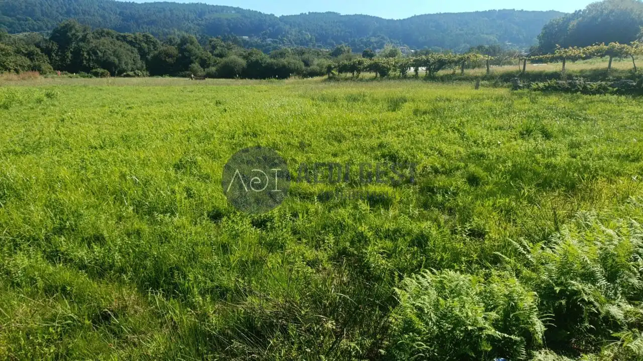 Terreny residencial en venda a Tomiño
