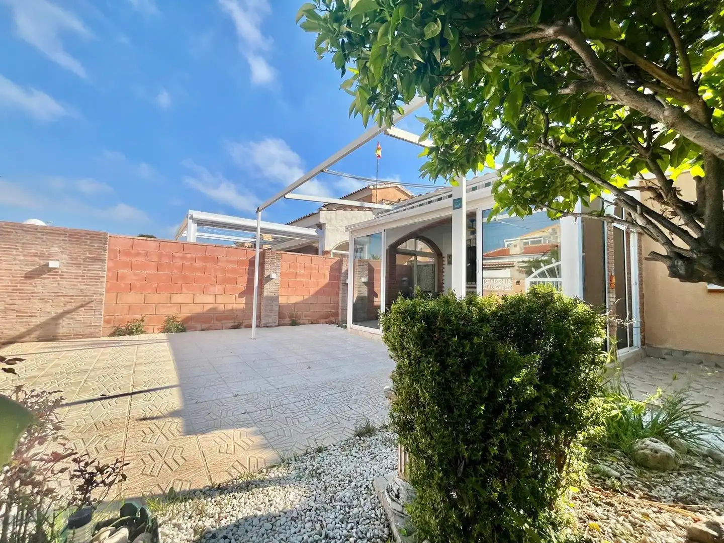 Jardí de Casa o xalet en venda en Orihuela amb Calefacció, Piscina i Moblat