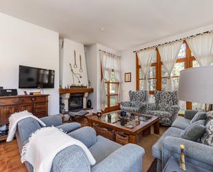 Living room of House or chalet for sale in El Boalo - Cerceda – Mataelpino  with Air Conditioner, Heating and Private garden