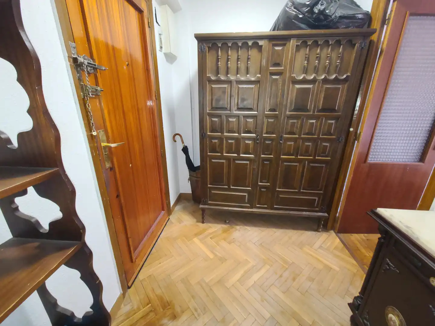 Wohnung zur Miete in Calle Rúa Oscura, Centro