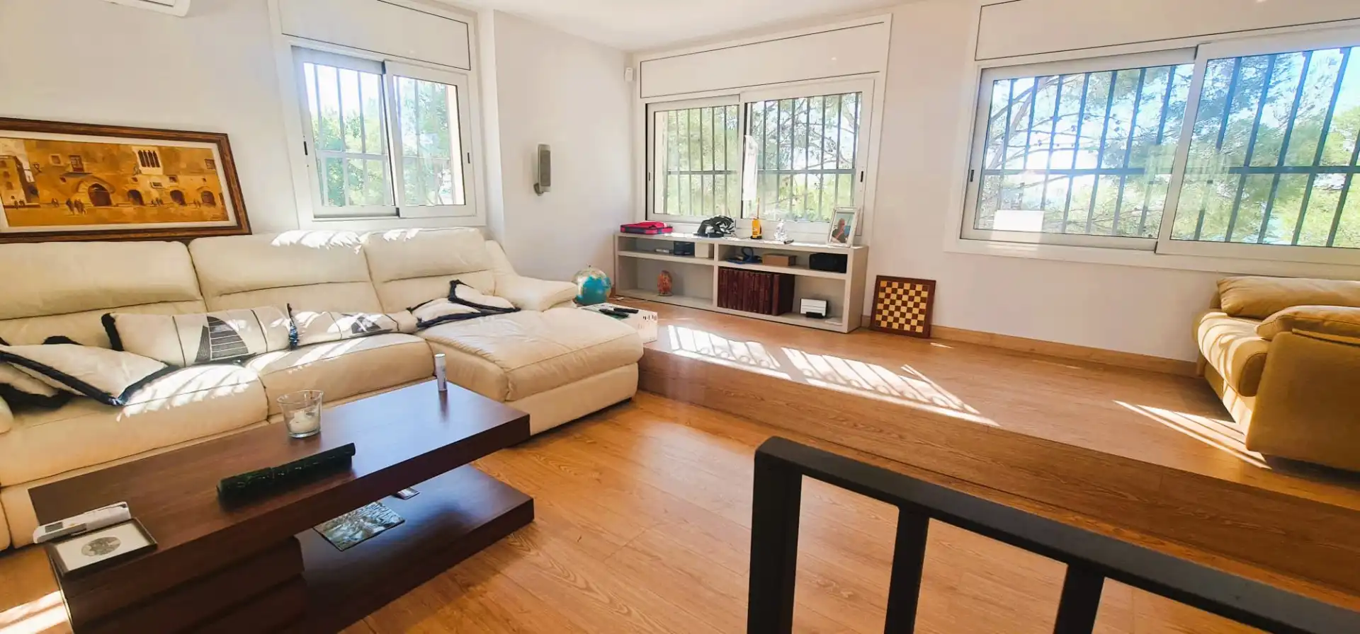 Sala d'estar de Casa o xalet en venda en Tarragona amb Aire condicionat, Calefacció i Jardí privat