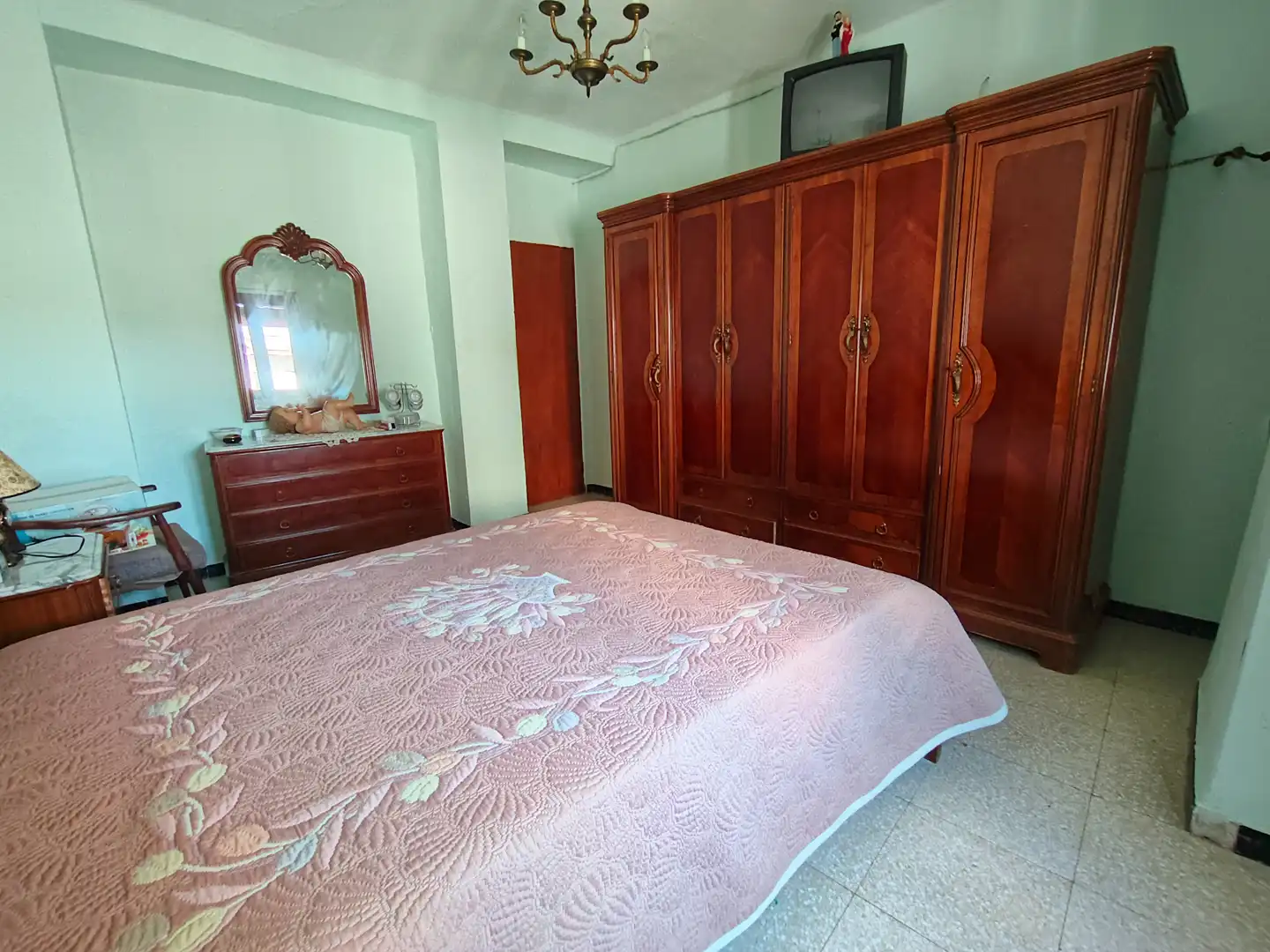 Bedroom of Detached homes for sale in Priego de Córdoba  with Air Conditioner, Private garden and Terrace