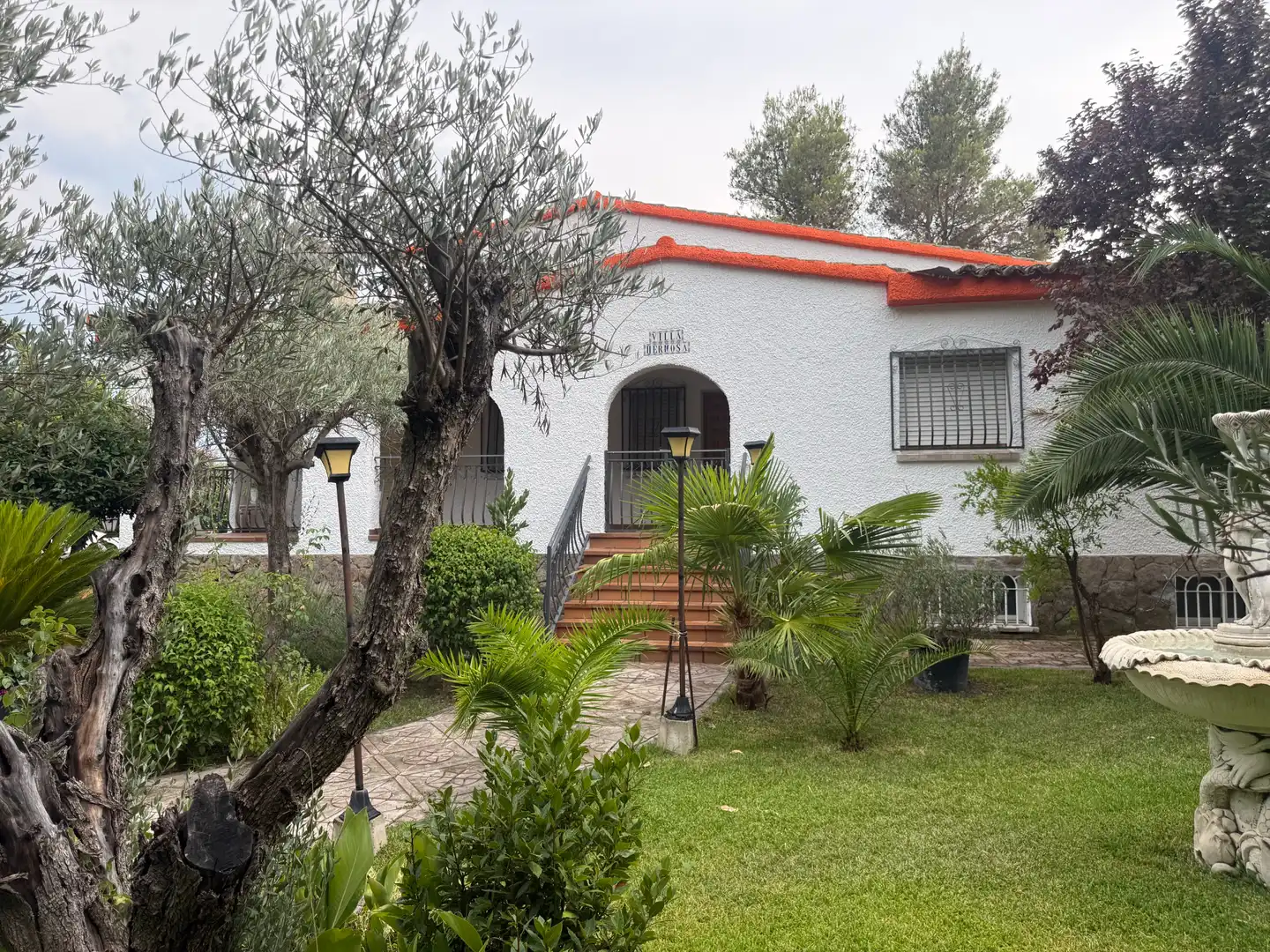 Exterior view of Houses for sale in Villanueva del Pardillo  with Heating, Private garden and Terrace