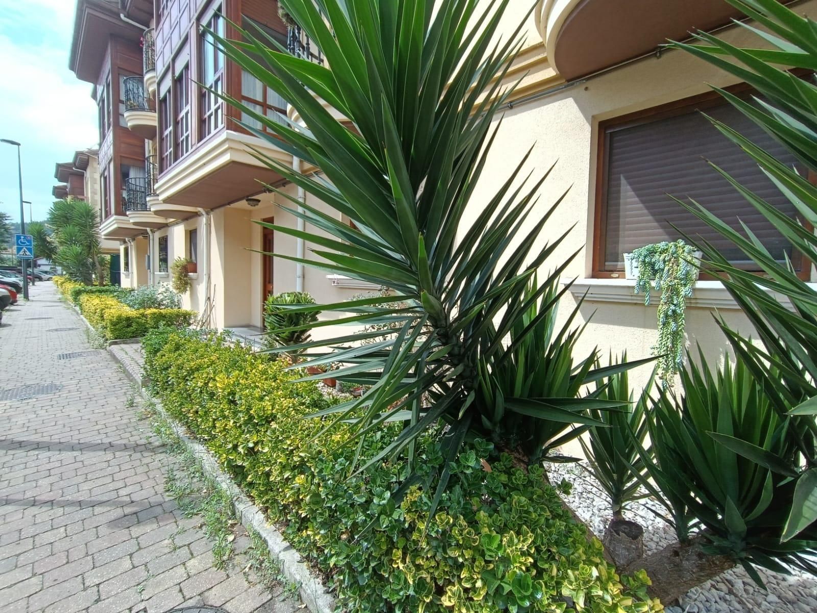 Vista exterior de Dúplex en venda en Cartes amb Calefacció