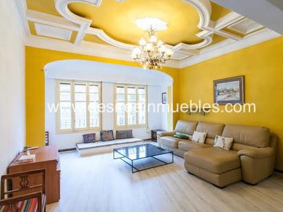 Flat for sale in Carrer de Guillem de Castro, El Pilar