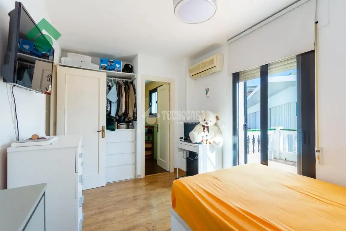 Habitación de Casa adosada en venta en Nerja con Aire acondicionado y Balcón
