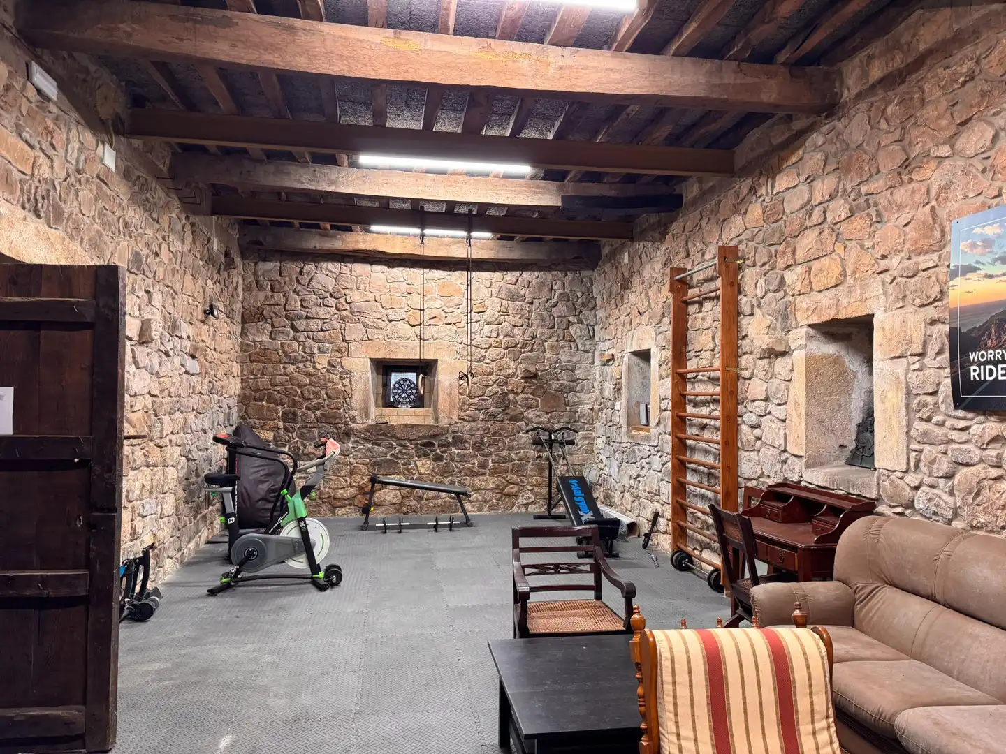 Casa o chalet en venta en Los Corrales de Buelna  con Calefacción, Jardín privado y Terraza