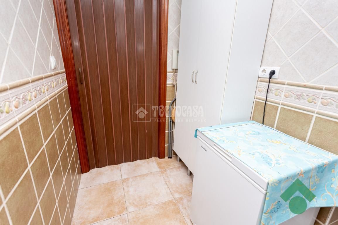 Bedroom of Flat for sale in Algeciras