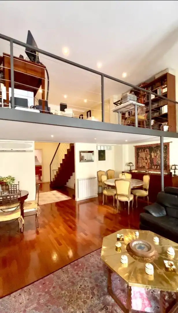 Flat with terrace for sale in Calle de Relatores 6