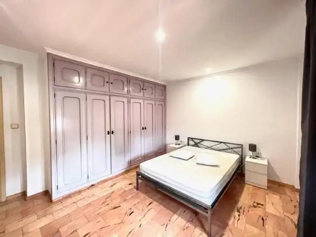 Dormitori de Casa o xalet en venda en Alicante / Alacant amb Jardí privat