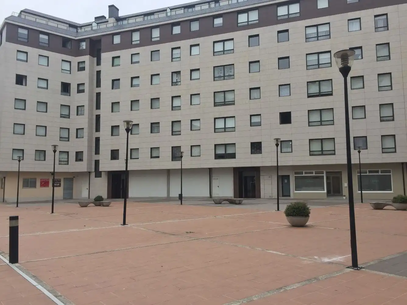 Vista exterior de Local en venta en Narón