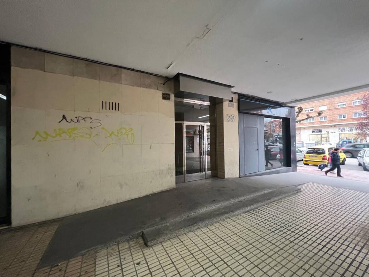Exterior view of Flat for sale in Burgos Capital  with Heating