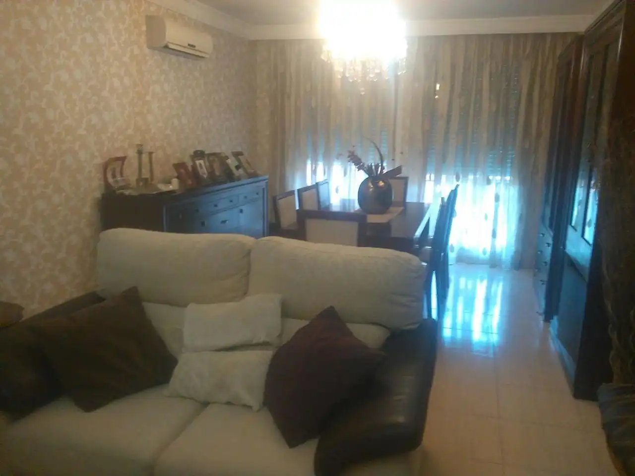 Sala de estar de Piso en venta en  Melilla Capital