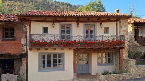 Foto 2 de Casa adosada en venta en Saja - C/ la Rosa, 8, Los Tojos , Cantabria