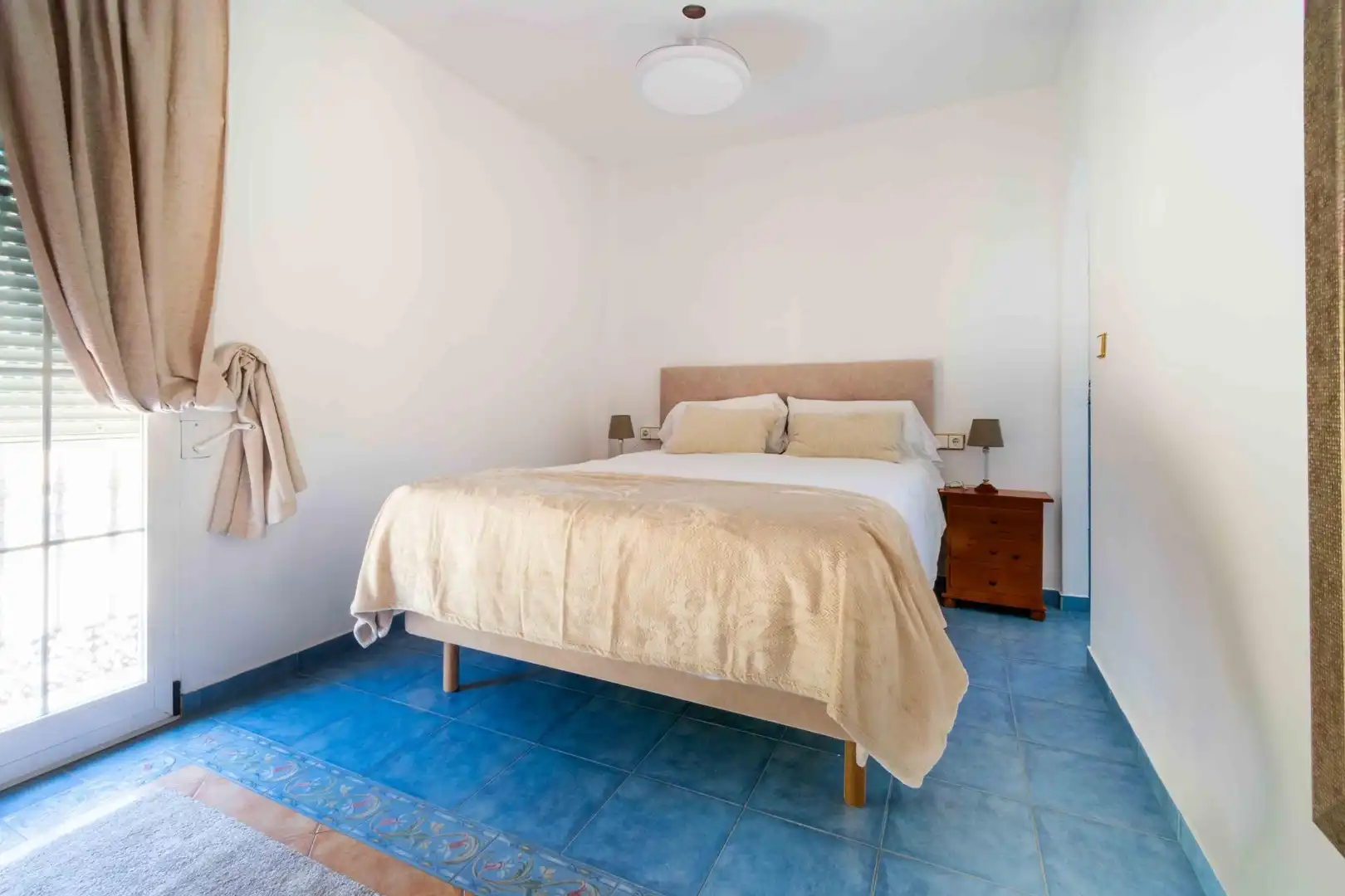 Dormitori de Casa o xalet de lloguer en Polop amb Aire condicionat, Jardí privat i Terrassa