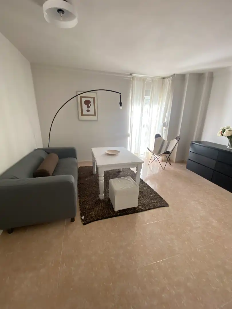 Flat for rent in Calle San Luis, La Unión - Cruz de Humilladero - Los Tilos
