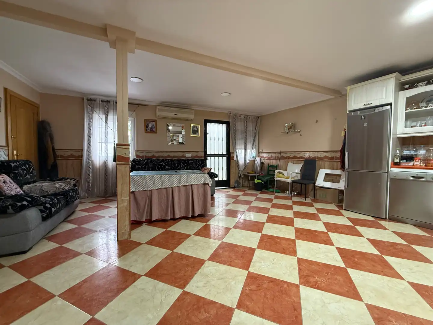 Houses for rent in Plasencia  with Air Conditioner, Heating and Furnished