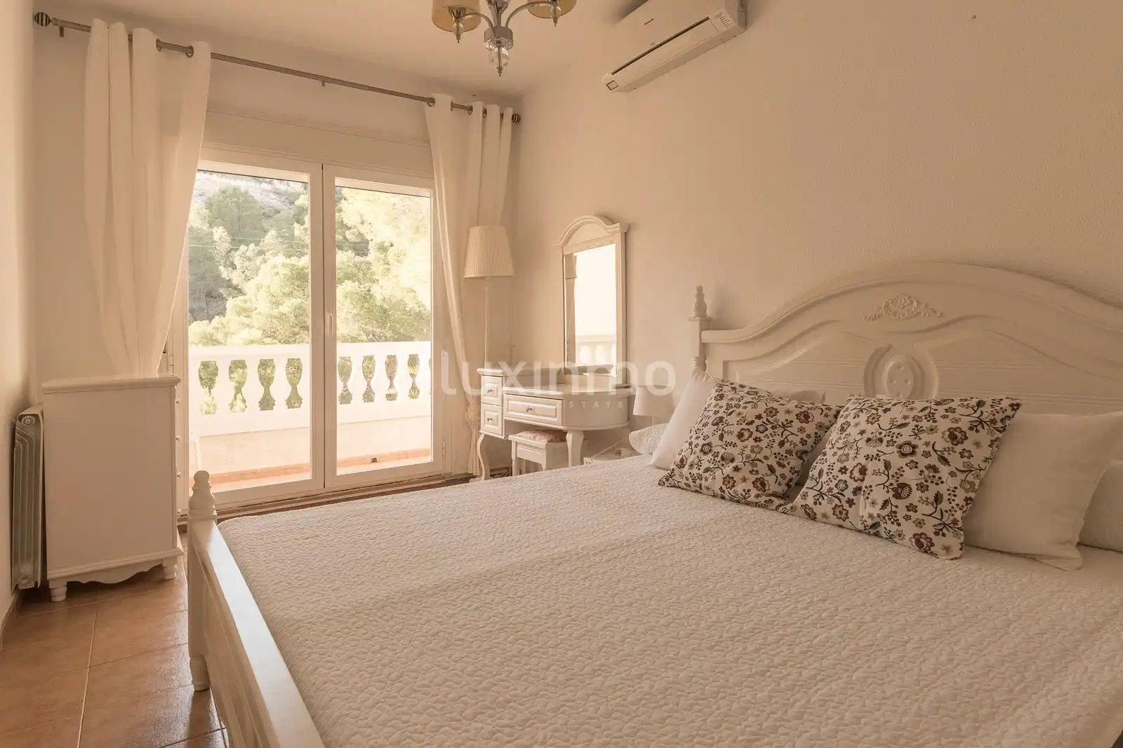 Habitación de Casa o chalet en venta en Altea con Aire acondicionado, Calefacción y Jardín privado