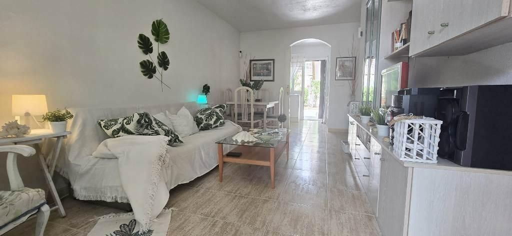 Sala d'estar de Casa o xalet en venda en Mazarrón amb Aire condicionat, Terrassa i Traster