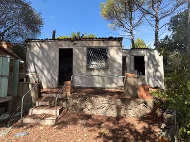 Terreno residencial en venta en Can Salvà 71
