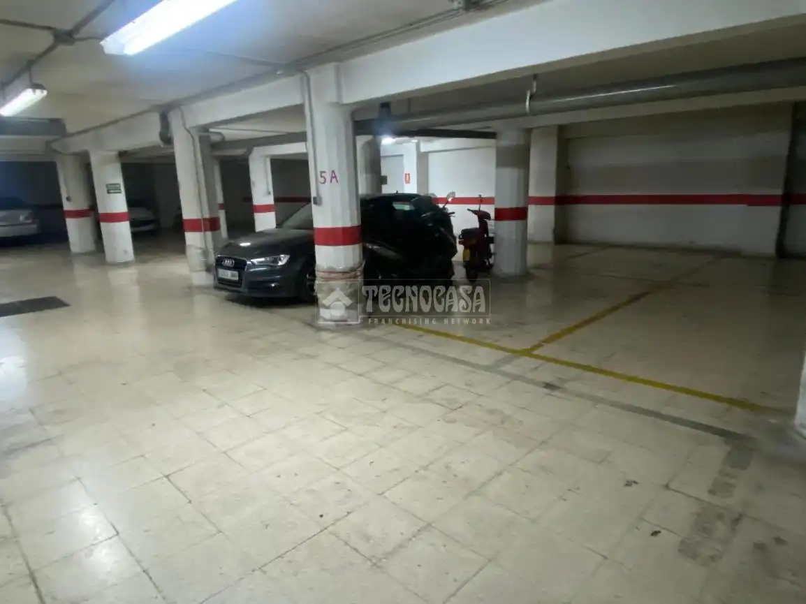 Aparcament en venda a Cam. de Ronda, imagen 9