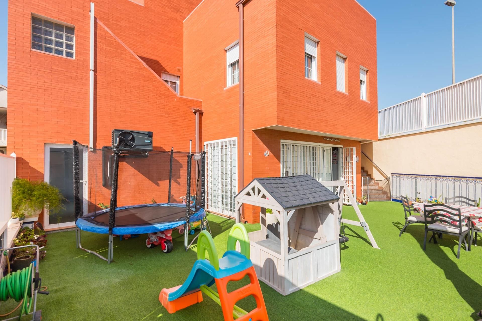 Exterior view of House or chalet for sale in  Murcia Capital  with Air Conditioner, Private garden and Terrace