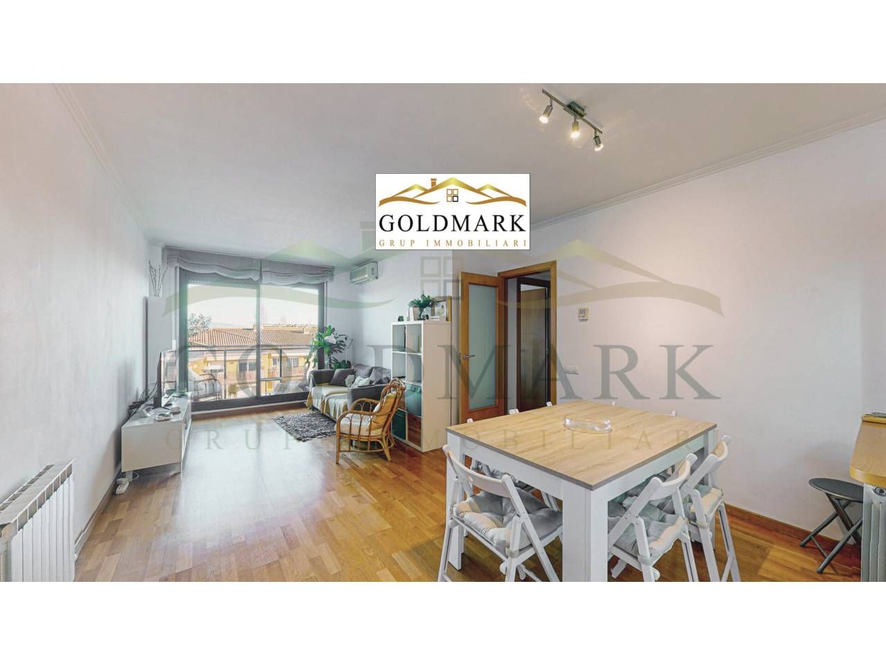 Exterior view of Flat to rent in Sant Cugat del Vallès  with Air Conditioner, Heating and Parquet flooring
