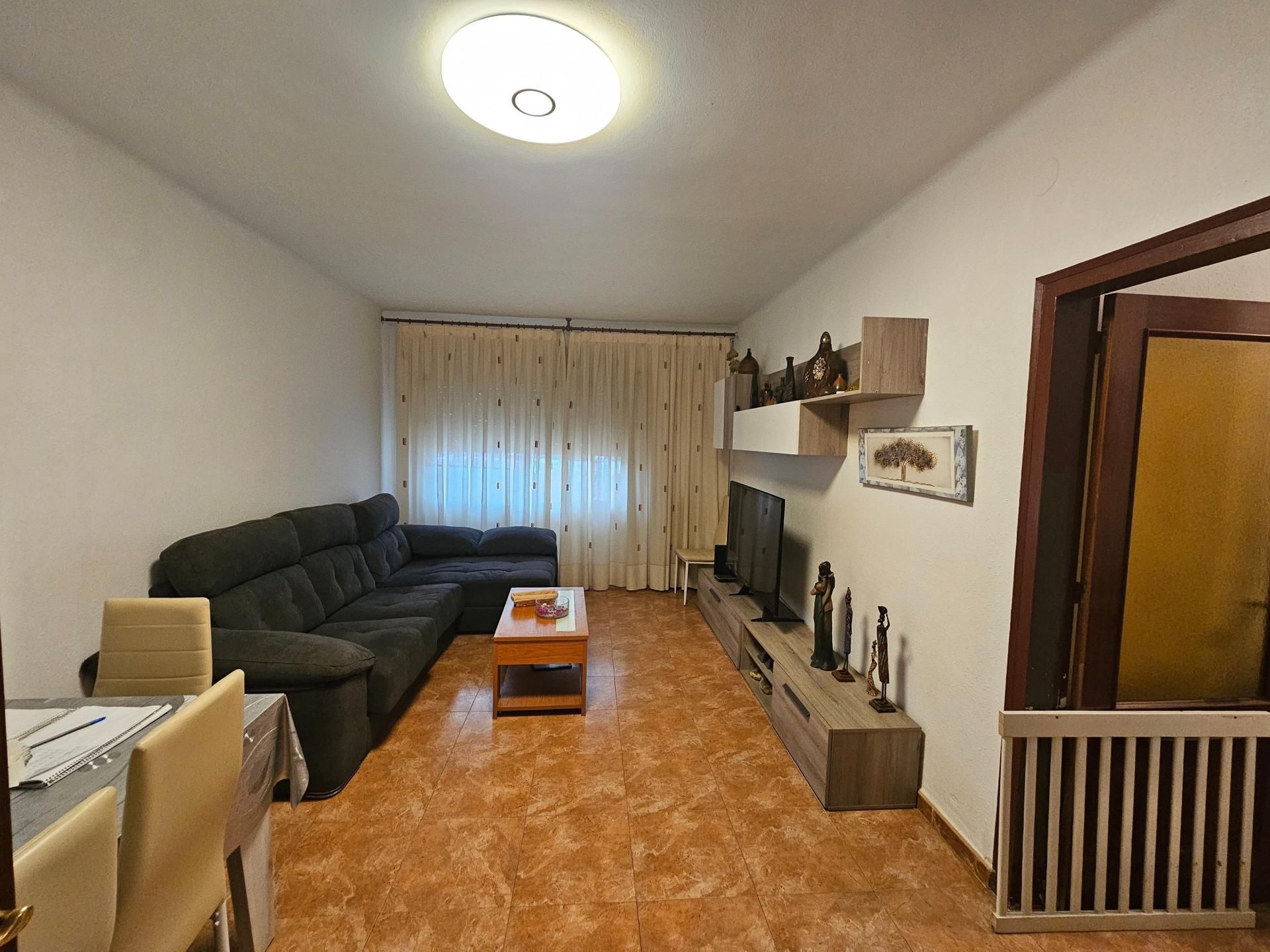 Sala d'estar de Pis en venda en Blanes amb Calefacció