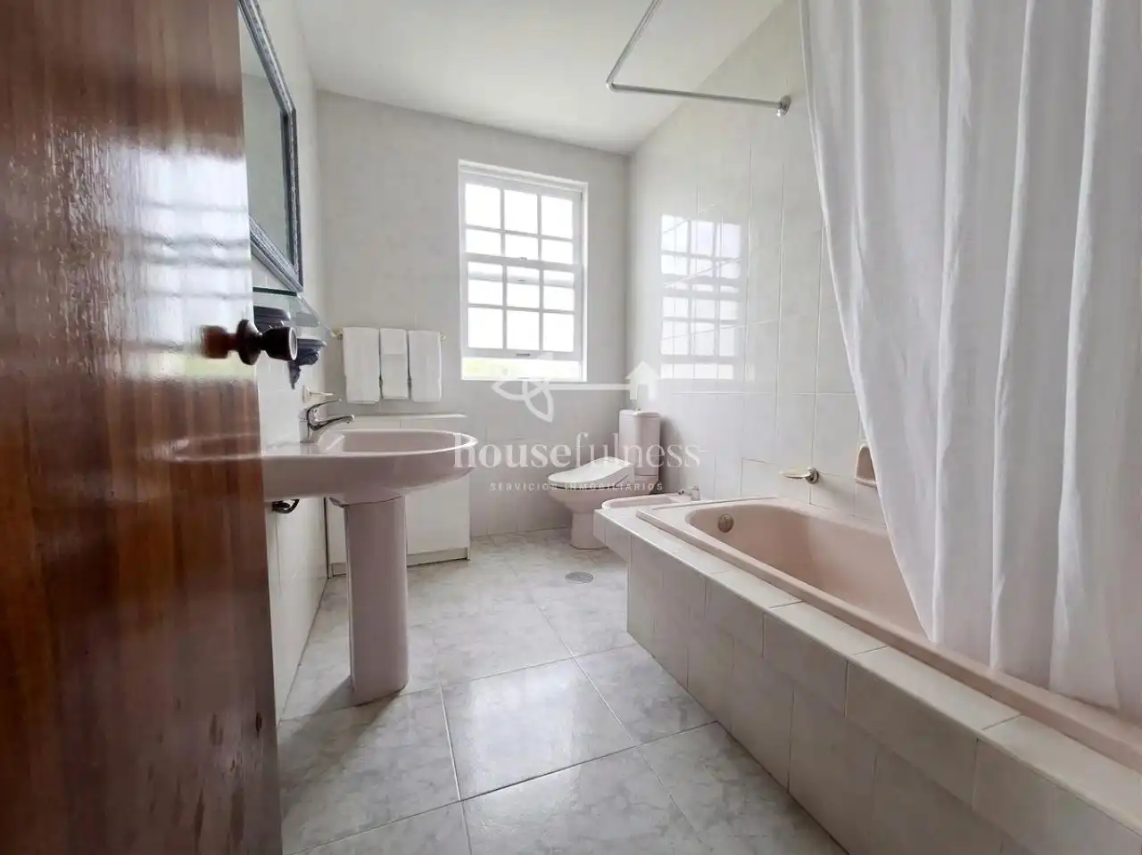 Bathroom of Houses for sale in Narón  with Private garden and Storage room