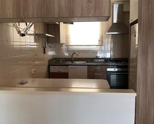 Kitchen of Flat to rent in  Barcelona Capital  with Air Conditioner, Heating and Parquet flooring