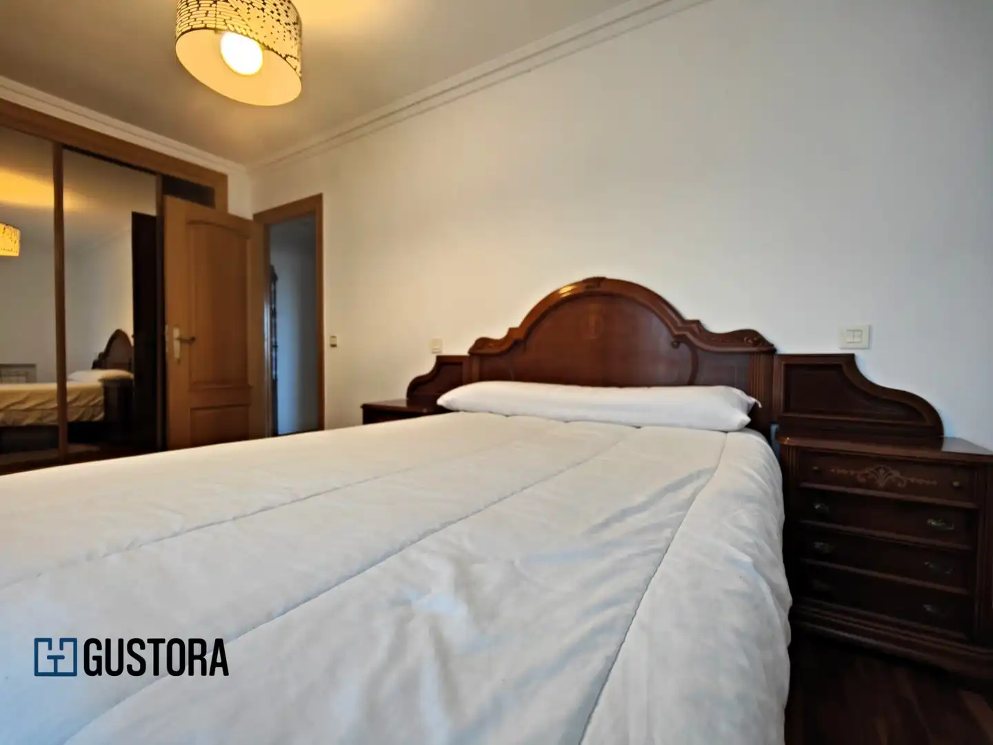 Habitación de Piso en venta en Donostia - San Sebastián  con Calefacción, Terraza y Trastero