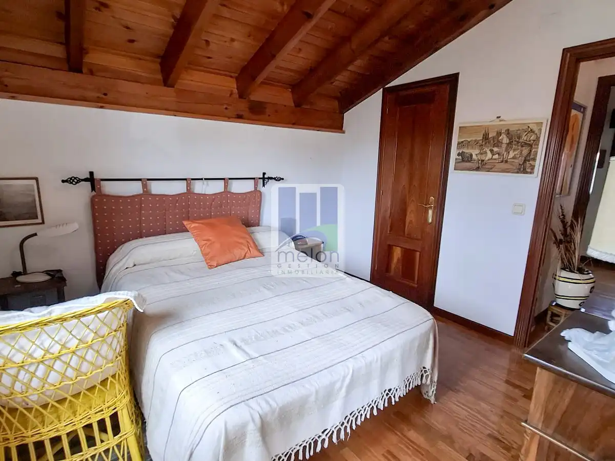 Habitación de Casa o chalet en venta en Quintanaortuño