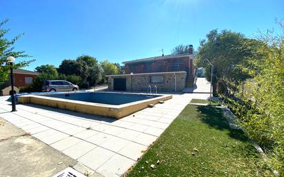 Piscina de Casa o xalet en venda en Hormigos amb Piscina