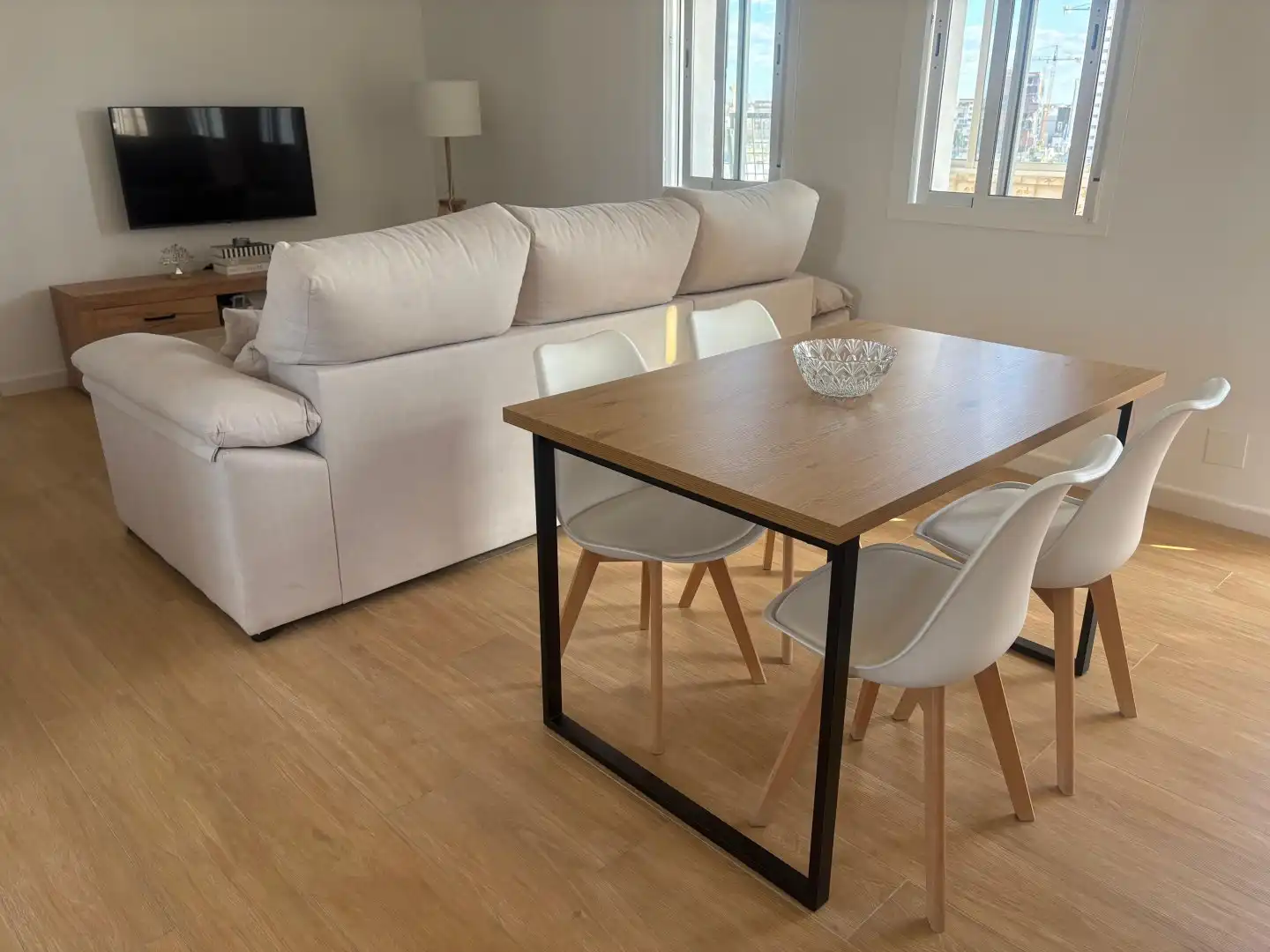 Dining room of Flat for rent in  Sevilla Capital  with Air Conditioner, Heating and Terrace
