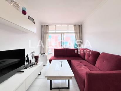 Living room of Flat for sale in Badalona  with Air Conditioner and Balcony