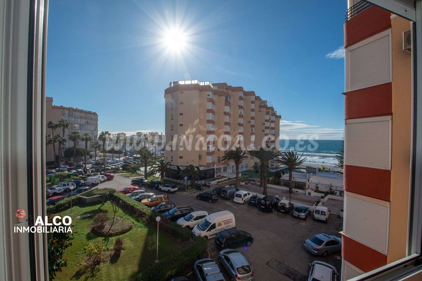 Vista exterior de Piso en venta en Torrox con Aire acondicionado, Piscina y Amueblado