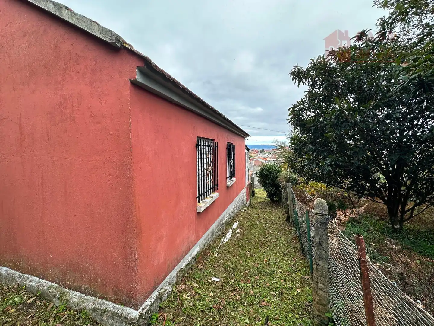 Vista exterior de Casa o xalet en venda en Cangas  amb Traster i Moblat