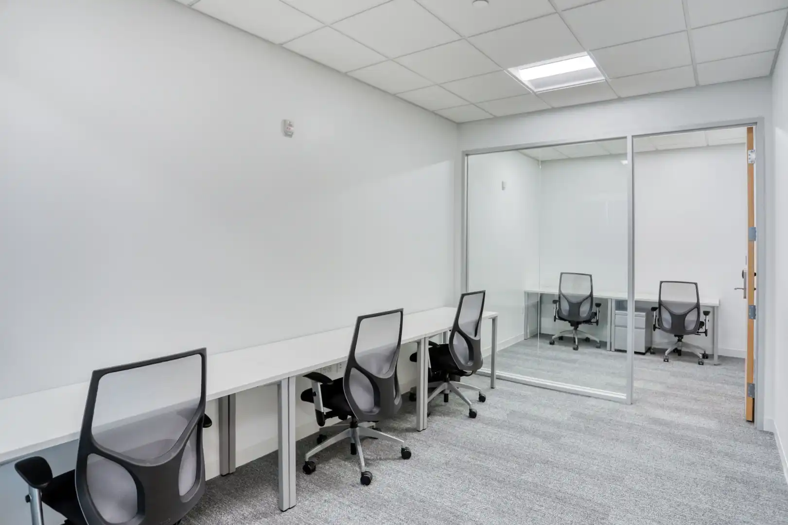 Büro zur Miete in Barcelona mit Klimaanlage, Heizung und Möbliert