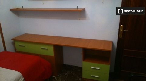 Photo 2 of Room in Renfe - Bulevar 1ª y 2ª Fase, Jaén Capital