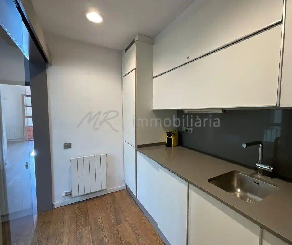 Cuina de Àtic en venda en Barcelona amb Aire condicionat, Calefacció i Terrassa