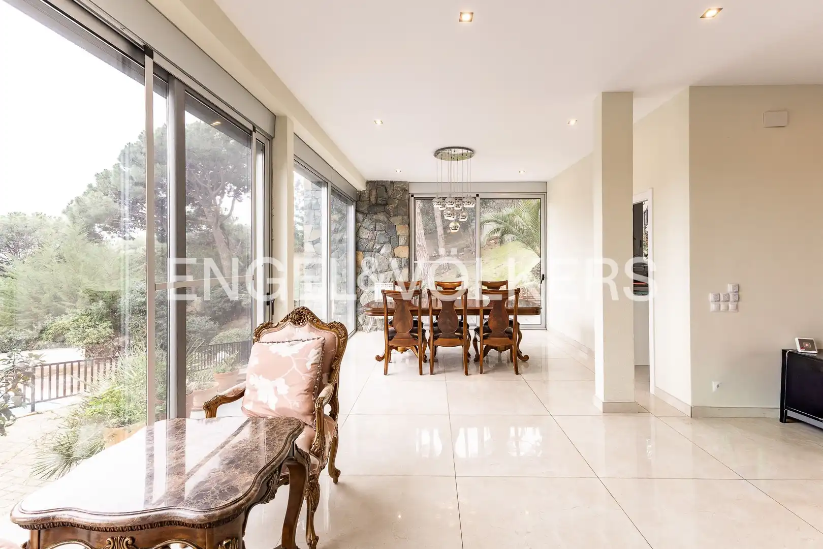 Comedor de Casa o chalet en venta en Premià de Dalt con Aire acondicionado, Calefacción y Jardín privado