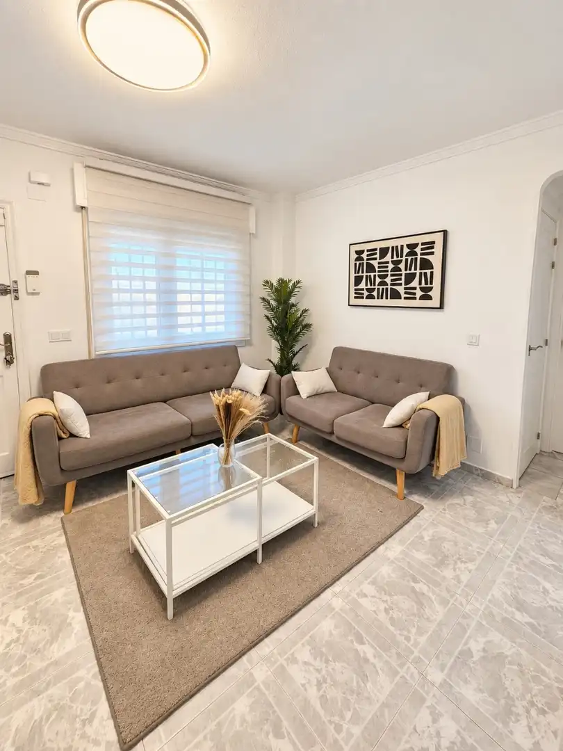 Apartment with pool to rent in Nueva Torrevieja - Aguas Nuevas, imagen 4