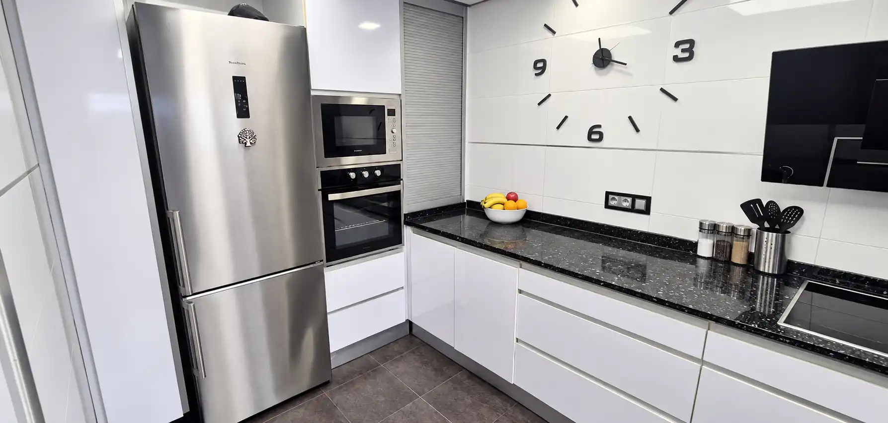 Kitchen of Flat for sale in Palma de Gandia  with Air Conditioner, Heating and Terrace