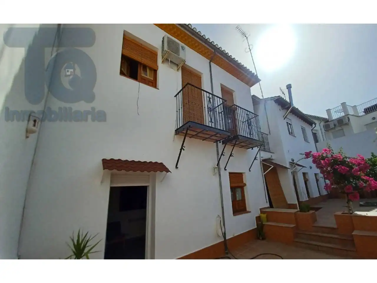 Vista exterior de Casa o chalet en venta en Granada con Aire acondicionado, Calefacción y Jardín privado
