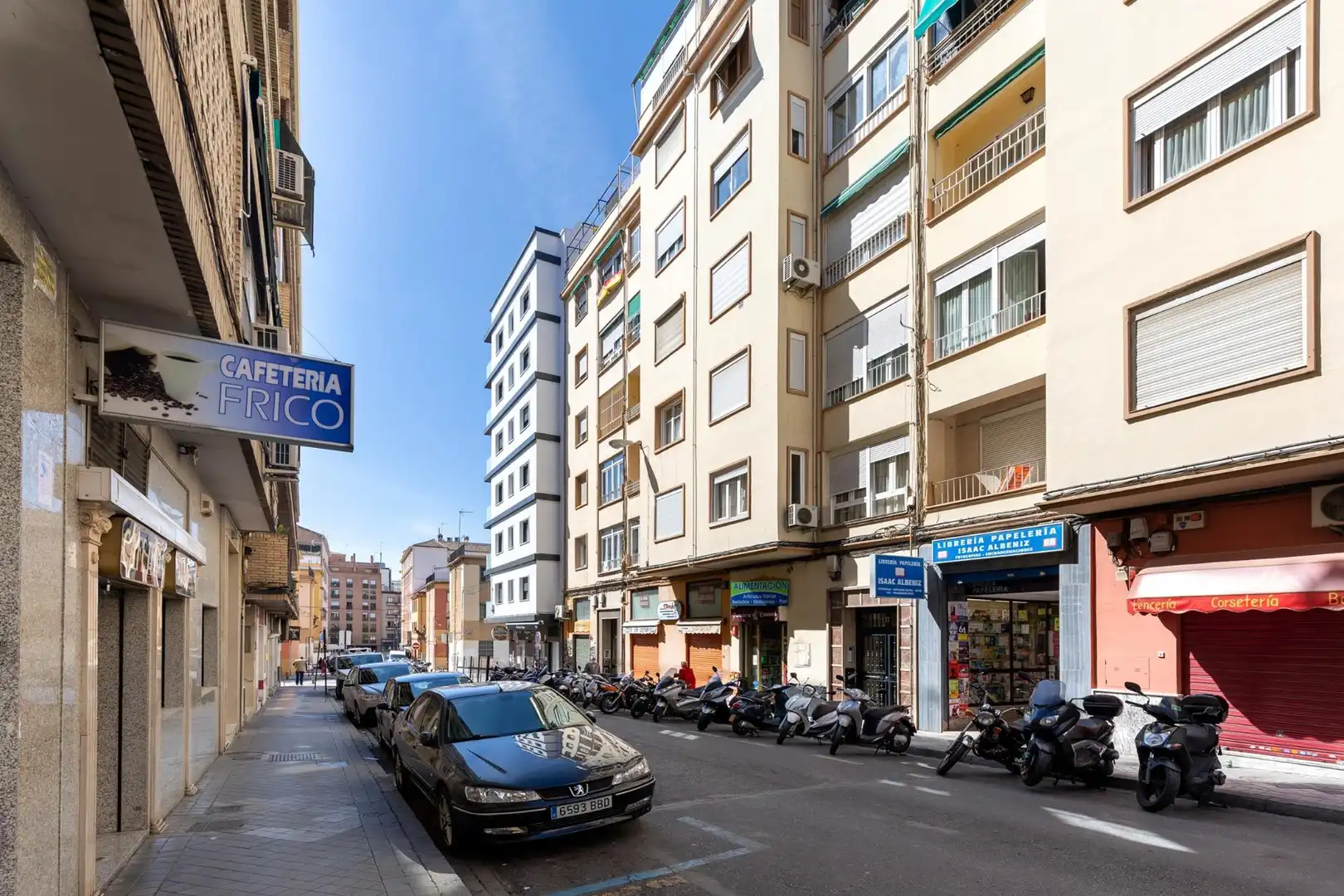 Außenansicht von Wohnung zur Miete in Granada mit Heizung
