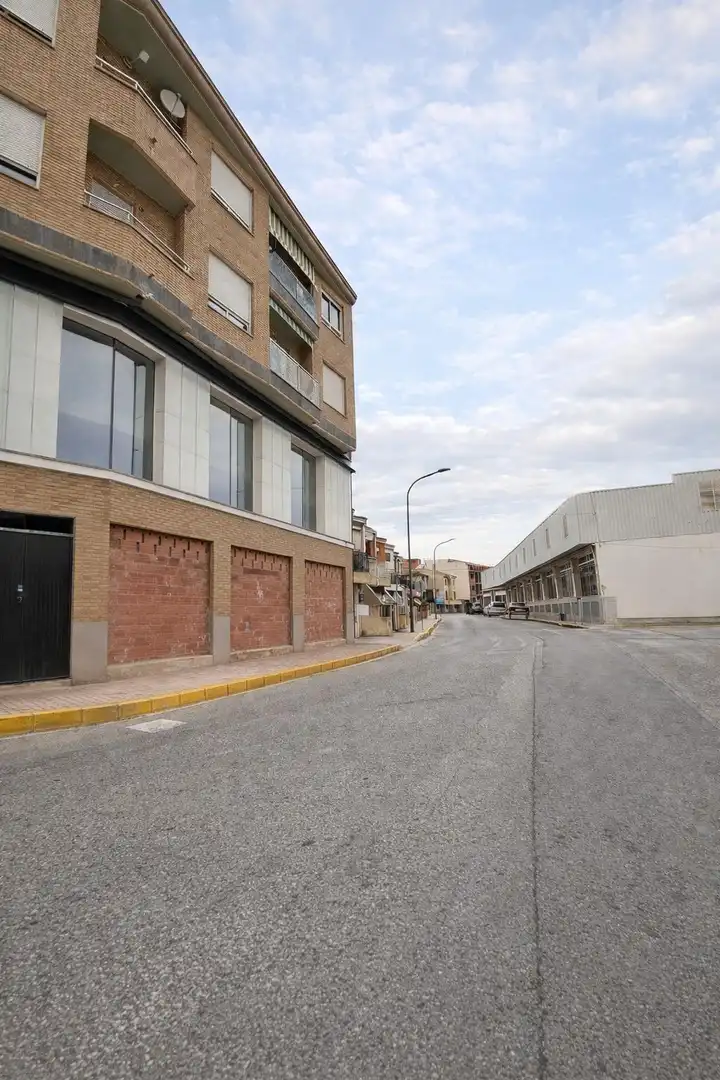 Local commercial à vendre à Plaza Chimenea Basilio 1, imagen 4